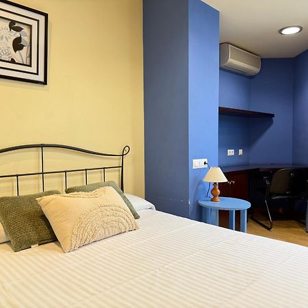 Agi Peater Center Apartment Roses Bagian luar foto