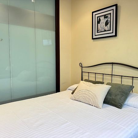 Agi Peater Center Apartment Roses Bagian luar foto